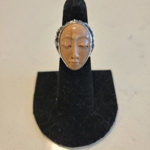 STUNNING Custom-Made Silver Ring w/Hand-Carved